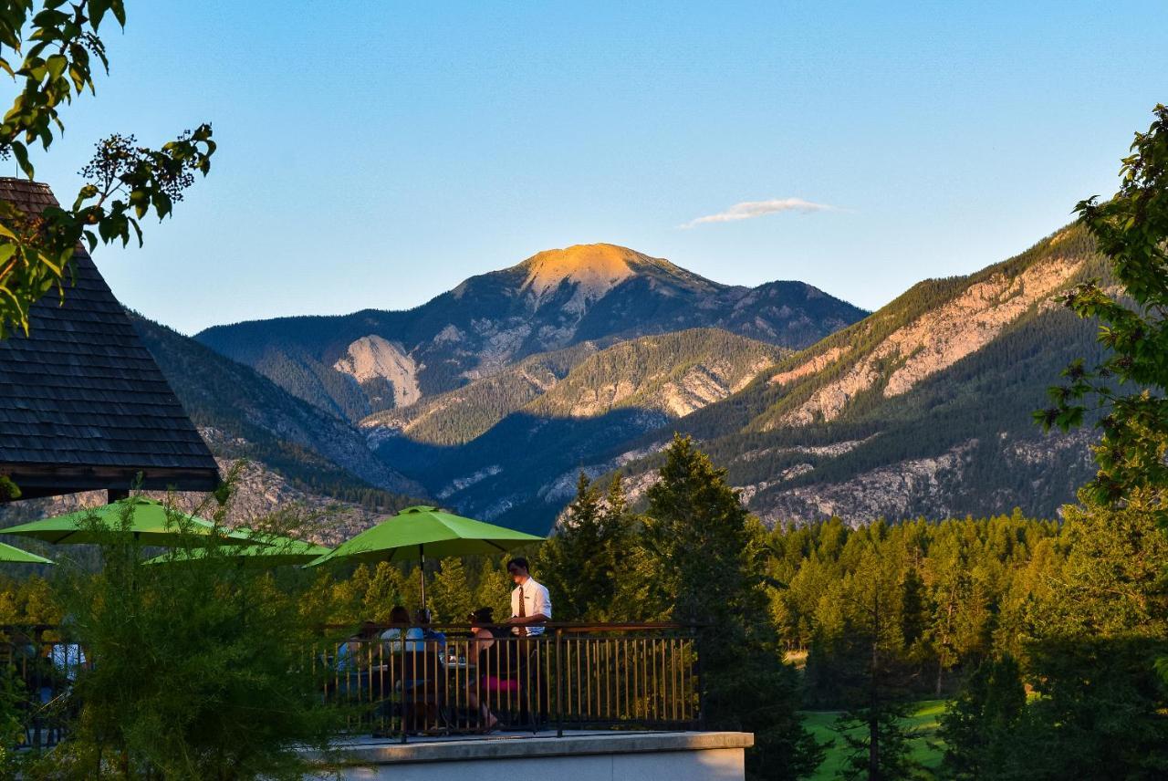 Headwaters Lodge At Eagle Ranch Resort Invermere Esterno foto