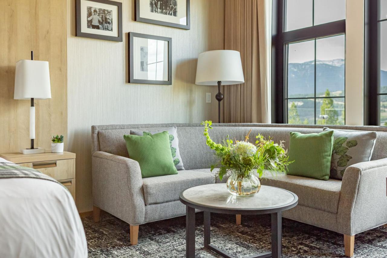 Headwaters Lodge At Eagle Ranch Resort Invermere Esterno foto