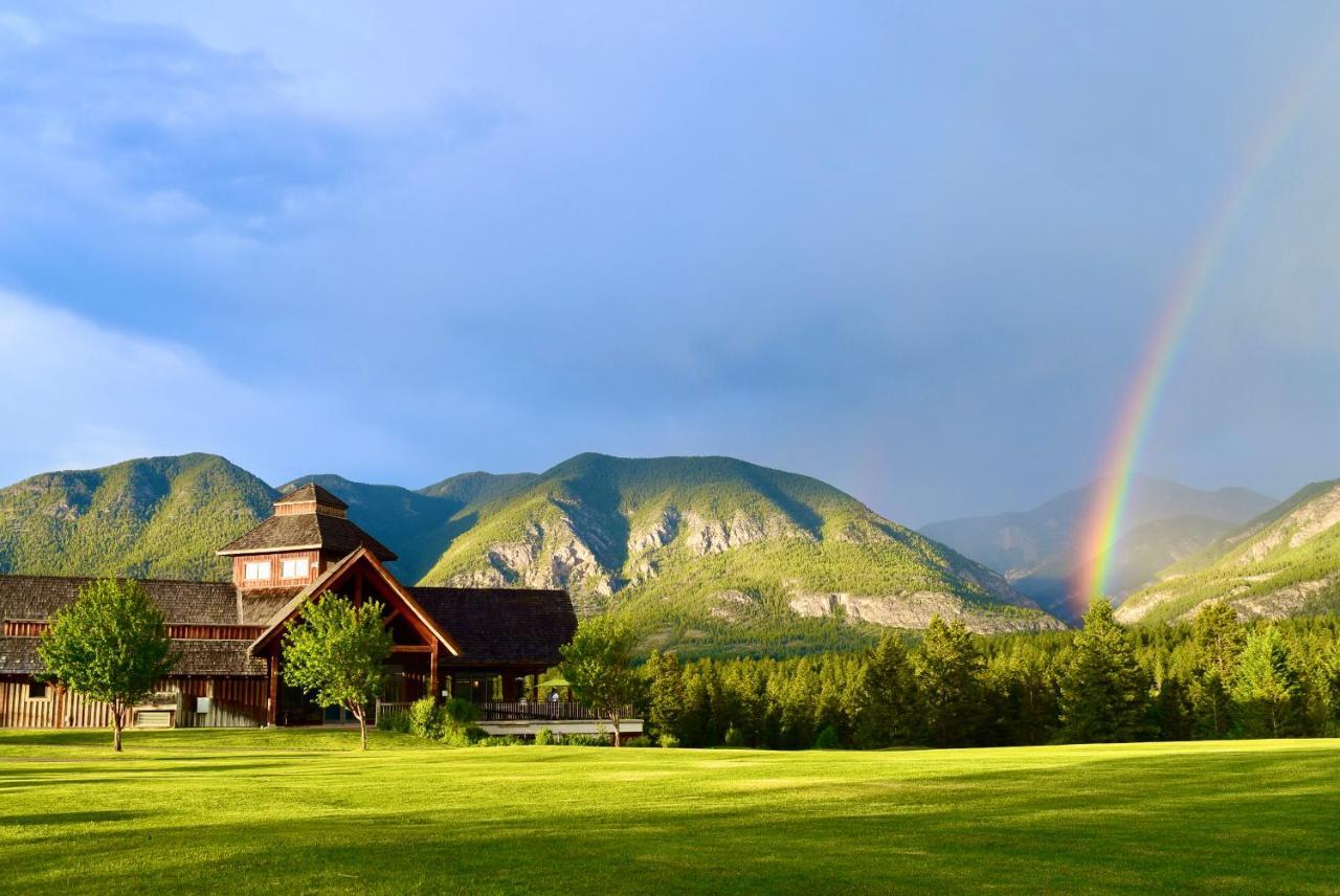 Headwaters Lodge At Eagle Ranch Resort Invermere Esterno foto